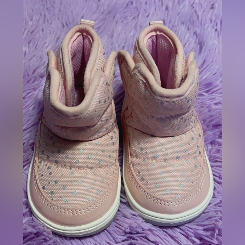 surprize by stride rite girl booties